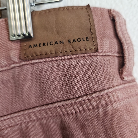 American Eagle NWT Shorts 14 Pink Stylish Distressed - Picture 7 of 11